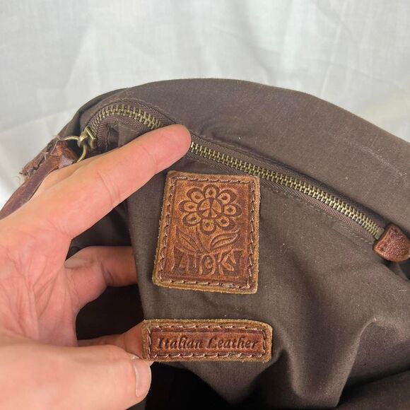 LUCKY BRAND Abby Roads Leather Cross Body Purse Made in Italy Boho - Picture 8 of 8